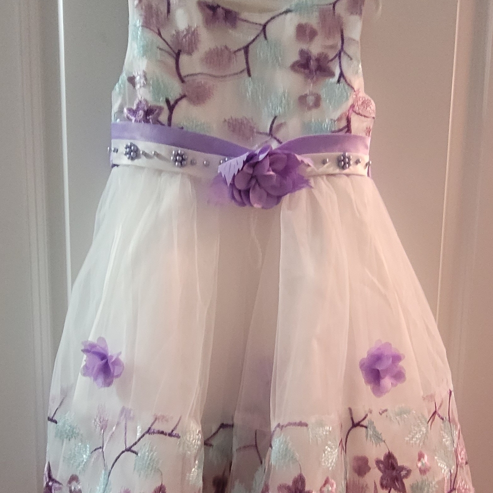 Purple and White Sleeveless Sundress for Wedding Guest